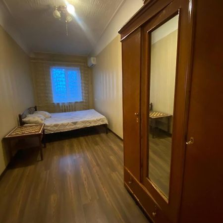 3Х Комнатные Аппартаменты В Центре Жд Вокзал Apartment Poltava Bagian luar foto