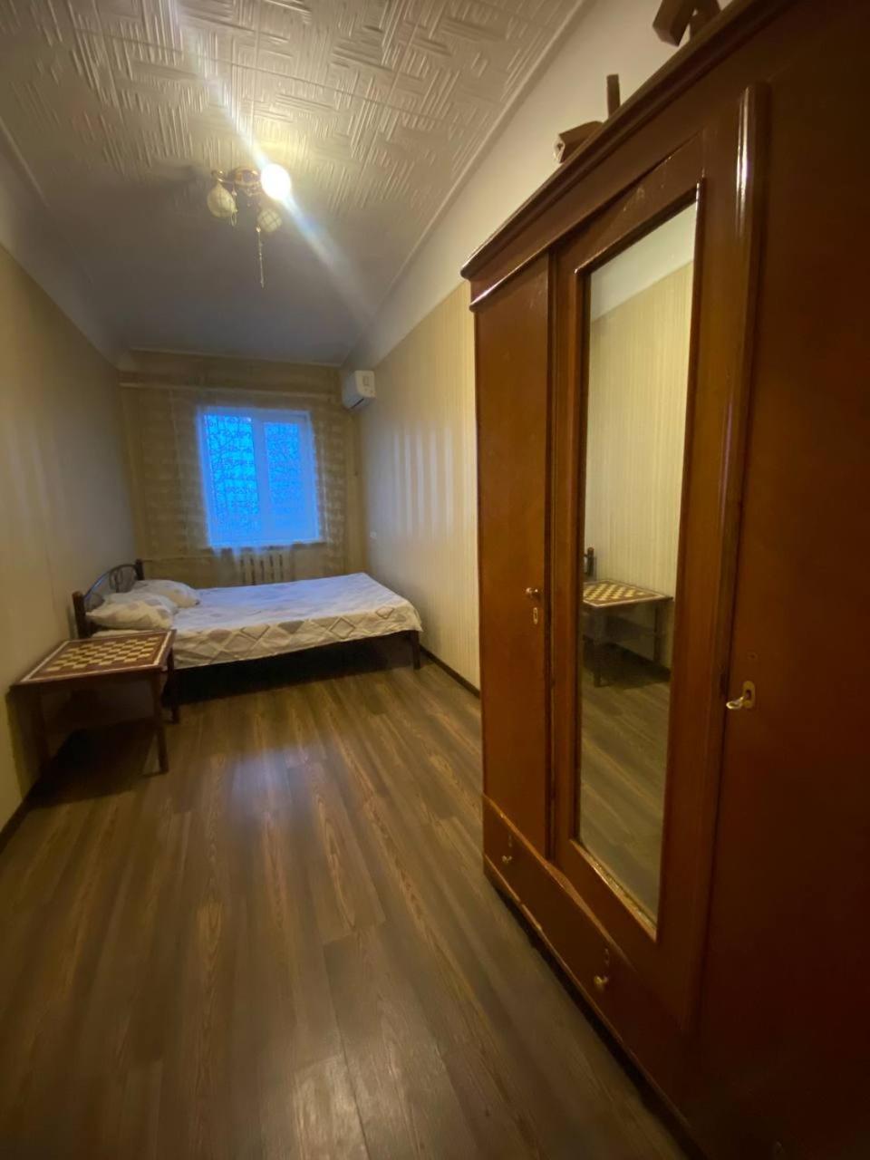 3Х Комнатные Аппартаменты В Центре Жд Вокзал Apartment Poltava Bagian luar foto